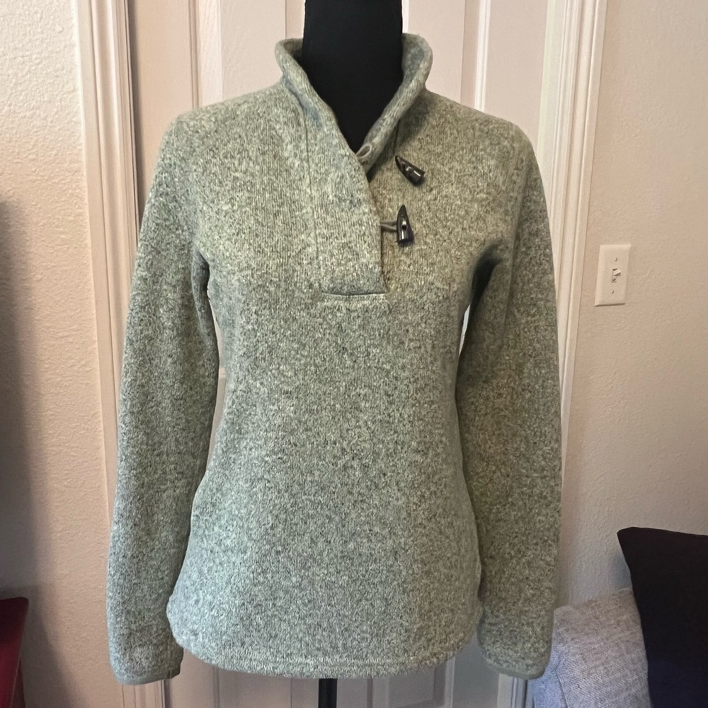 The North Face Sweater Size Small
